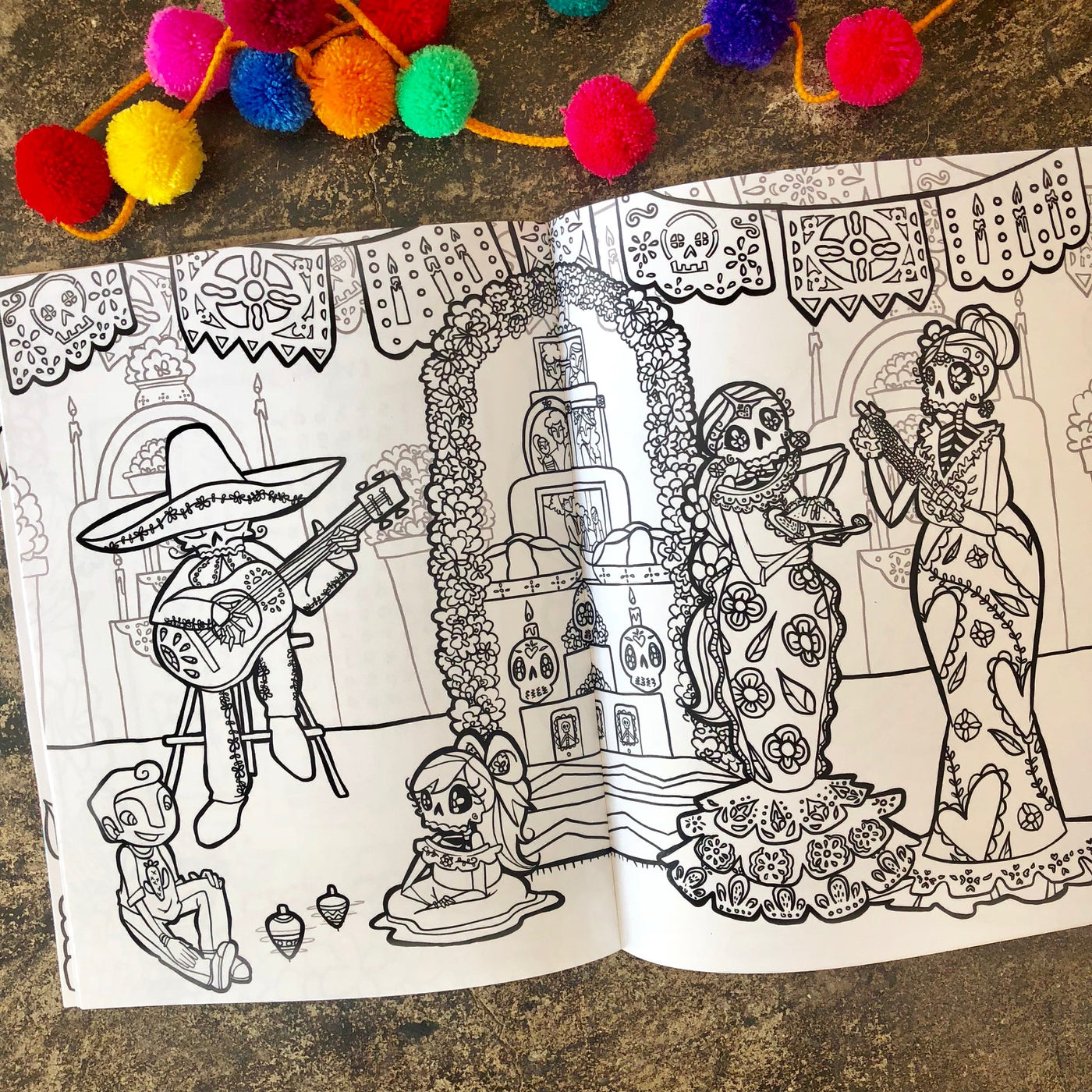 Dia de los muertos traditions customs coloring book