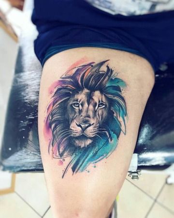 Realistas tatuajes de leones a color con mas de detalles watercolor lion tattoo colorful lion tattoo lion tattoo design