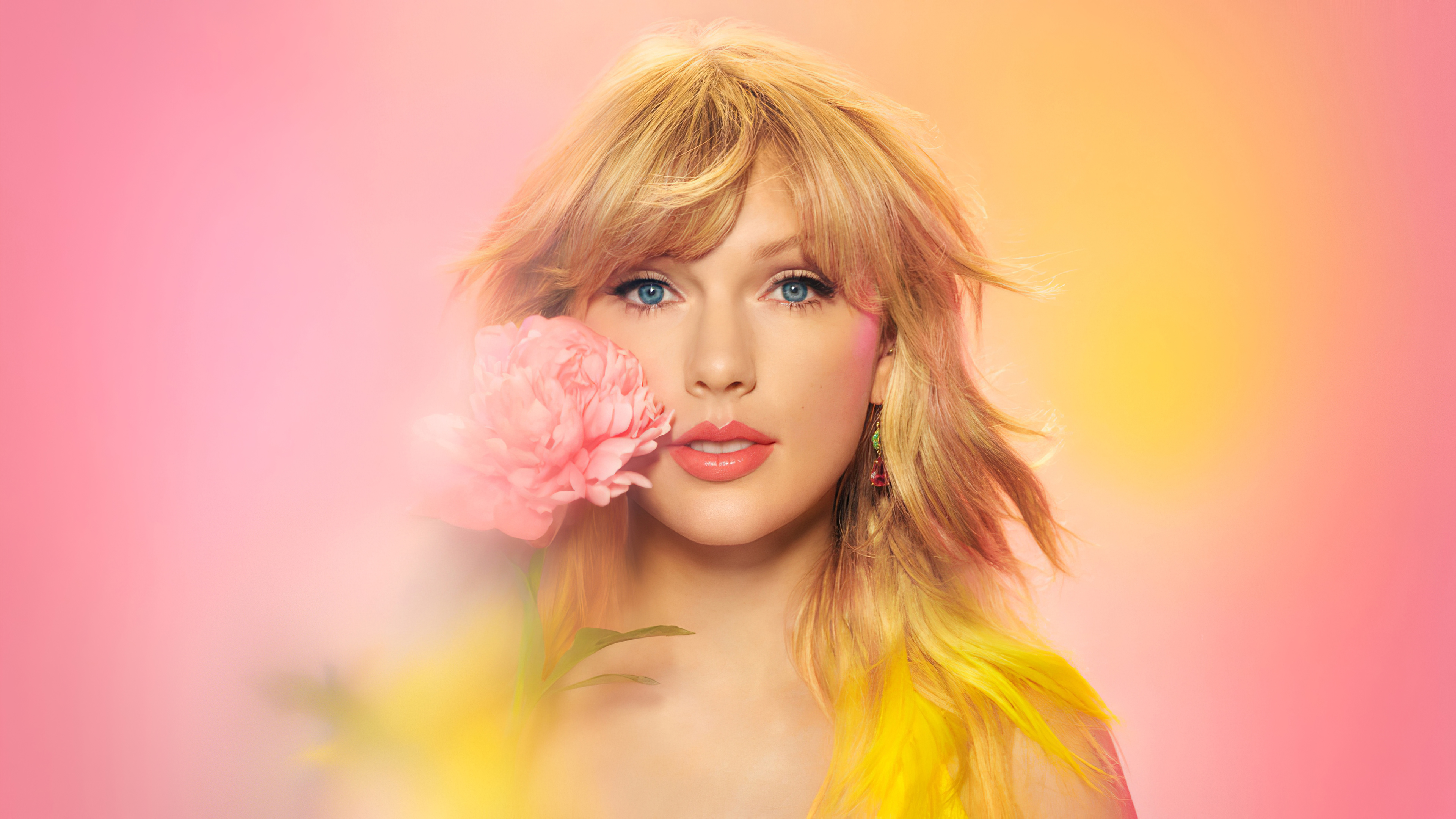 Taylor swift s on