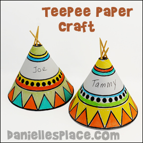 Teepee paper craft â thanksgiving table topper