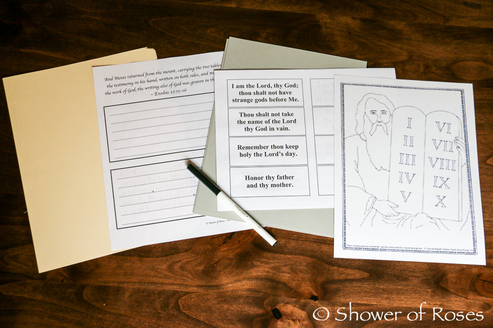 The ten mandments lap book catechism craft with free printables