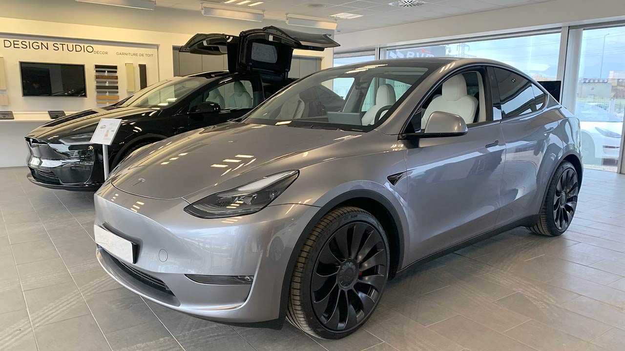 Tesla model y quicksilver color is a hit in europe looks fantastic in person pics videos