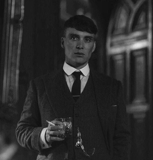 Could anybody tell me which episode this is i really want a decent picture so i can use it as a wallpaper rpeakyblinders