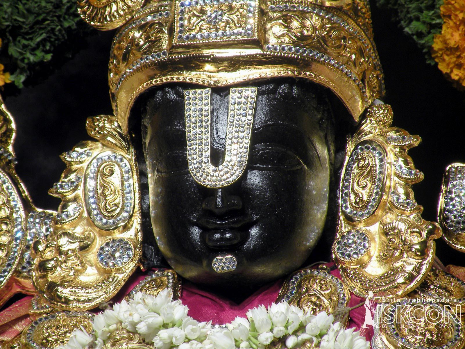 Tirupathi balaji gold embossing hd images