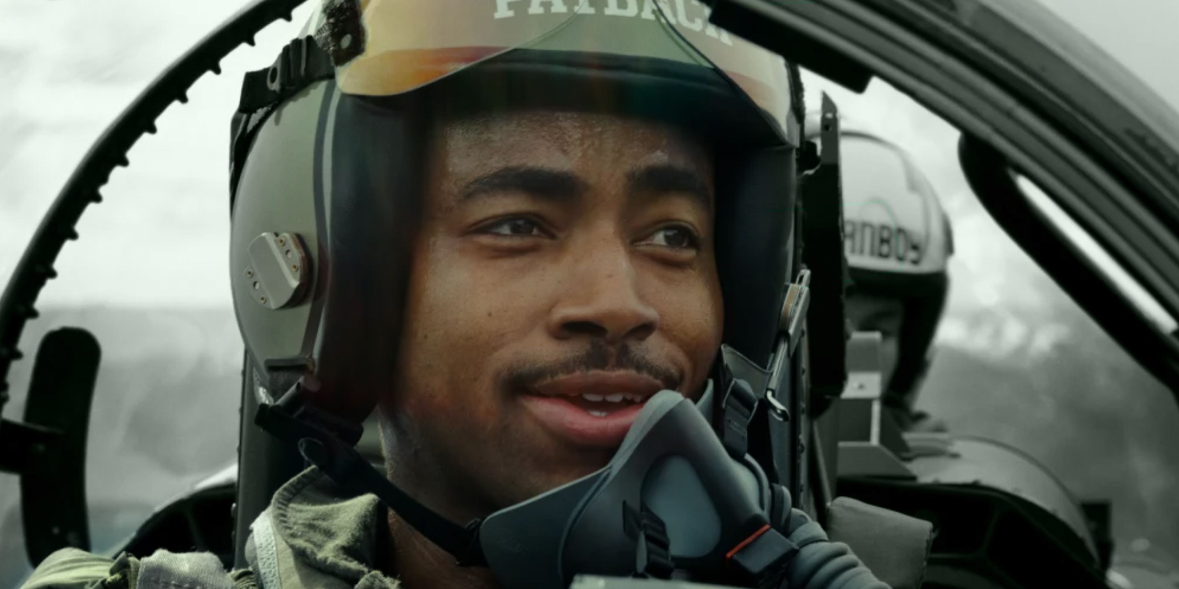 Top gun mavericks jay ellis opened up about representation and honoring black navy pilots