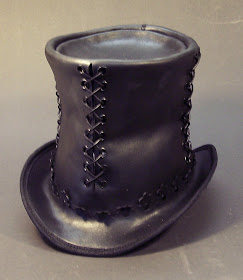 Tom banwellâleather and resin projects steampunk leather top hat tutorial