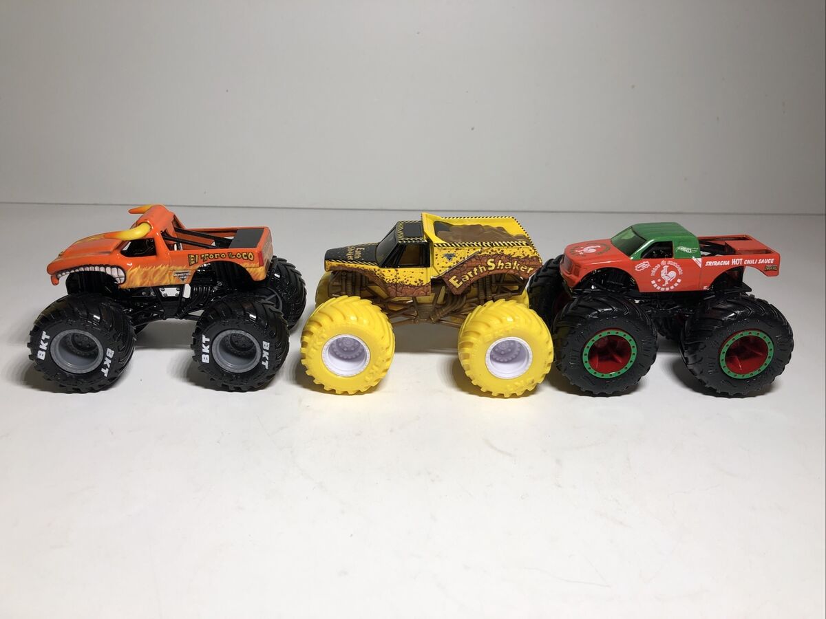 Hot wheels monster trucks el toro loco earth shaker huy fong foods metal diecast