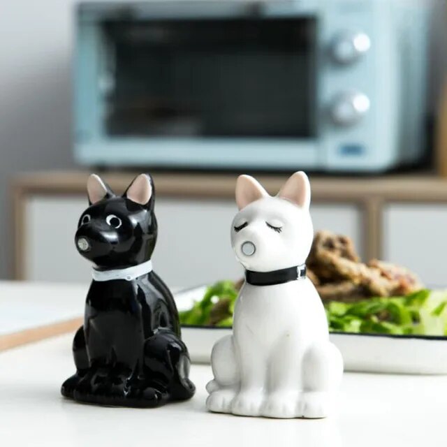 Creative eaoning bottle cute dog pepper haker with pice alt pice jar torage container kitchen acceorie table decor