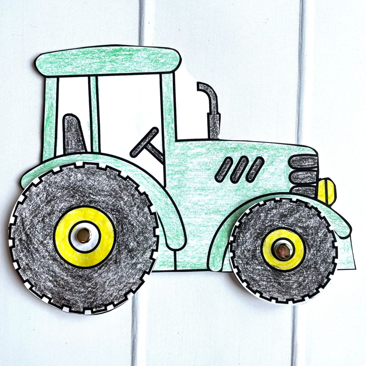 Easy preschool tractor craft with free printable