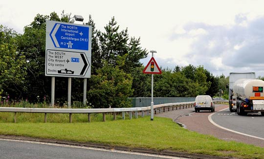 Which is more dangerous red yellow or blue black road signs brush up with our guide