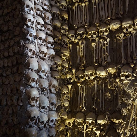 Portugals chapel of bones â ãvora portugal