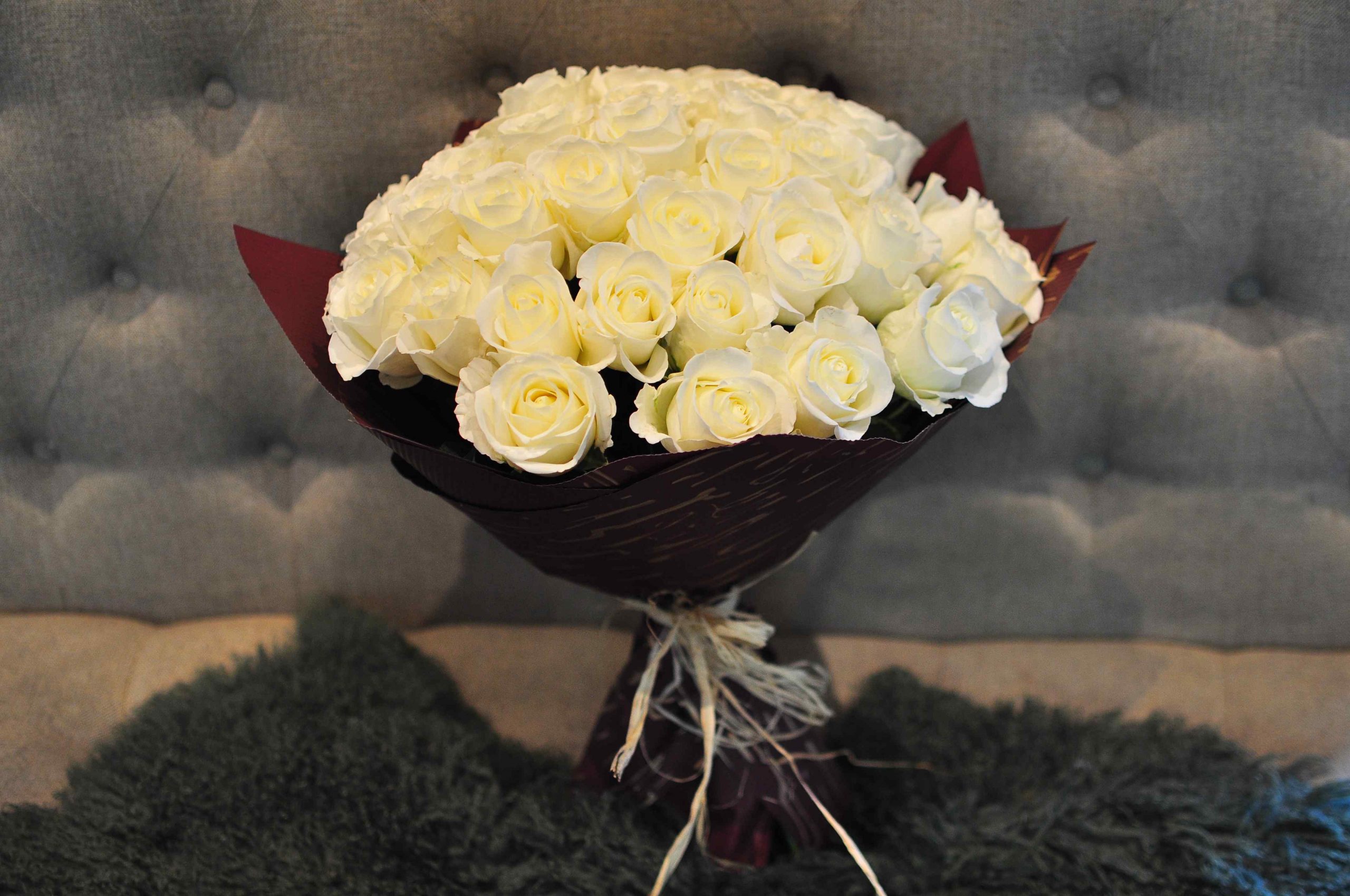 Buy roses bouquet online bouquets of flowers in chisinau moldova