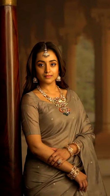 Download Free 100 + trisha photos download Wallpapers