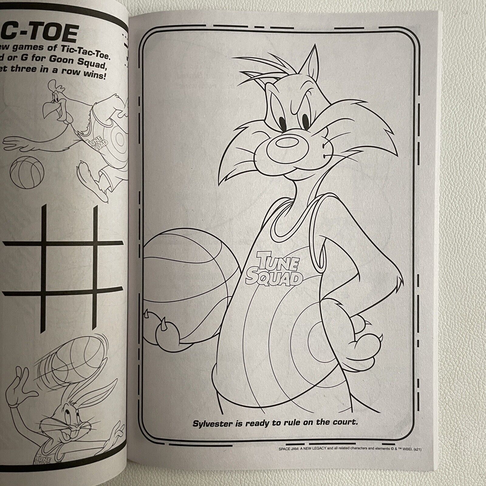 Space jam jumbo coloring book lebron james bugs bunny looney tunes brand new