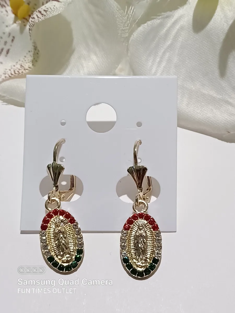 Gold plated earrings our lady of guadalupe aretes virgen guadalupe oro laminado