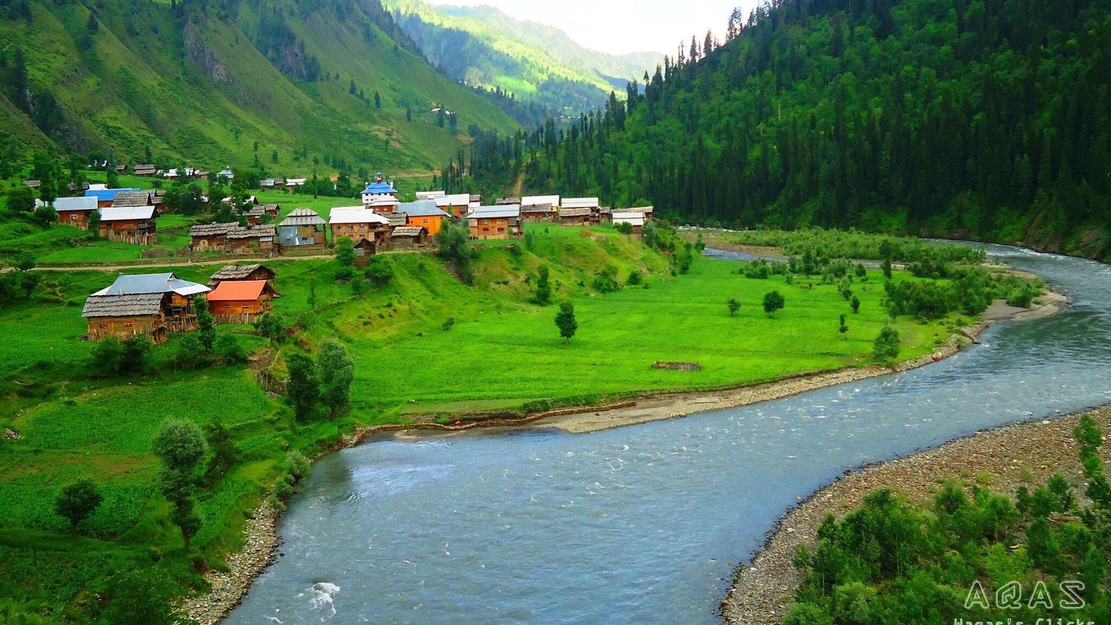 The best hotels in azad kashmir for from