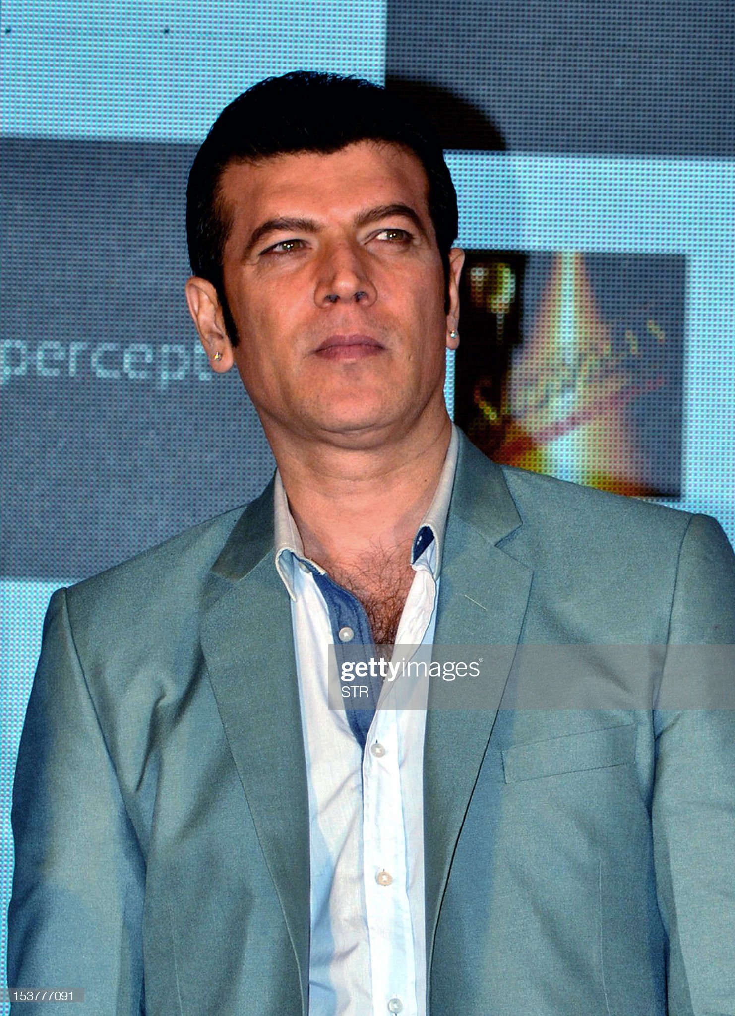 Indian bollywod film actor aditya panoli poses during the music naritenfoto