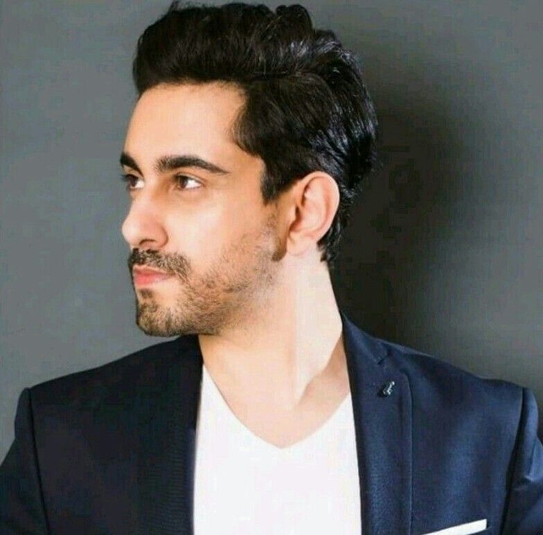 Bilal khan model singer songwriter and actor set of khamoshi drama hum tv singer actors actresses actors