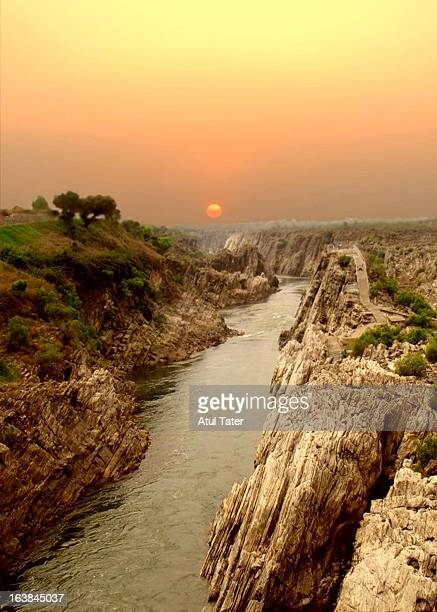 Narmada river bilr und fotos