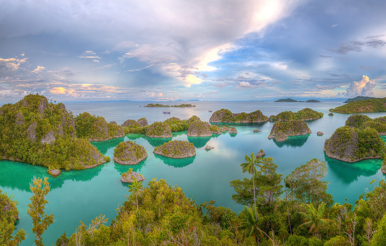 Wallpaper sea the sky islands clouds trees tropics palm trees rocks hdr sailboat horizon indonesia west papua besir images for desktop section ððµðð