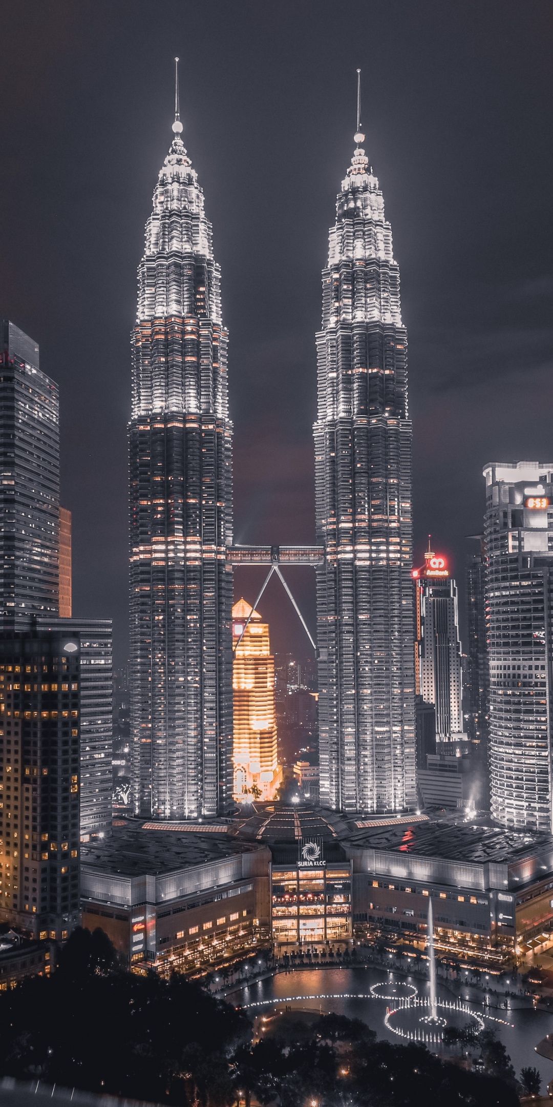 Twin tower petronas towers kuala lumpur cityscape x wallpaper beautiful places to travel petronas towers dubai architecture