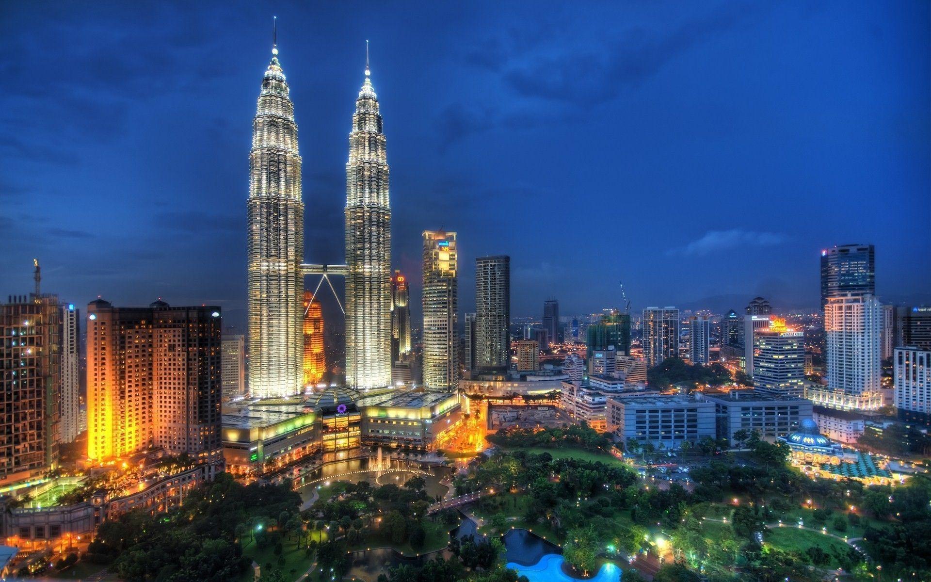 Petronas twin towers wallpapers