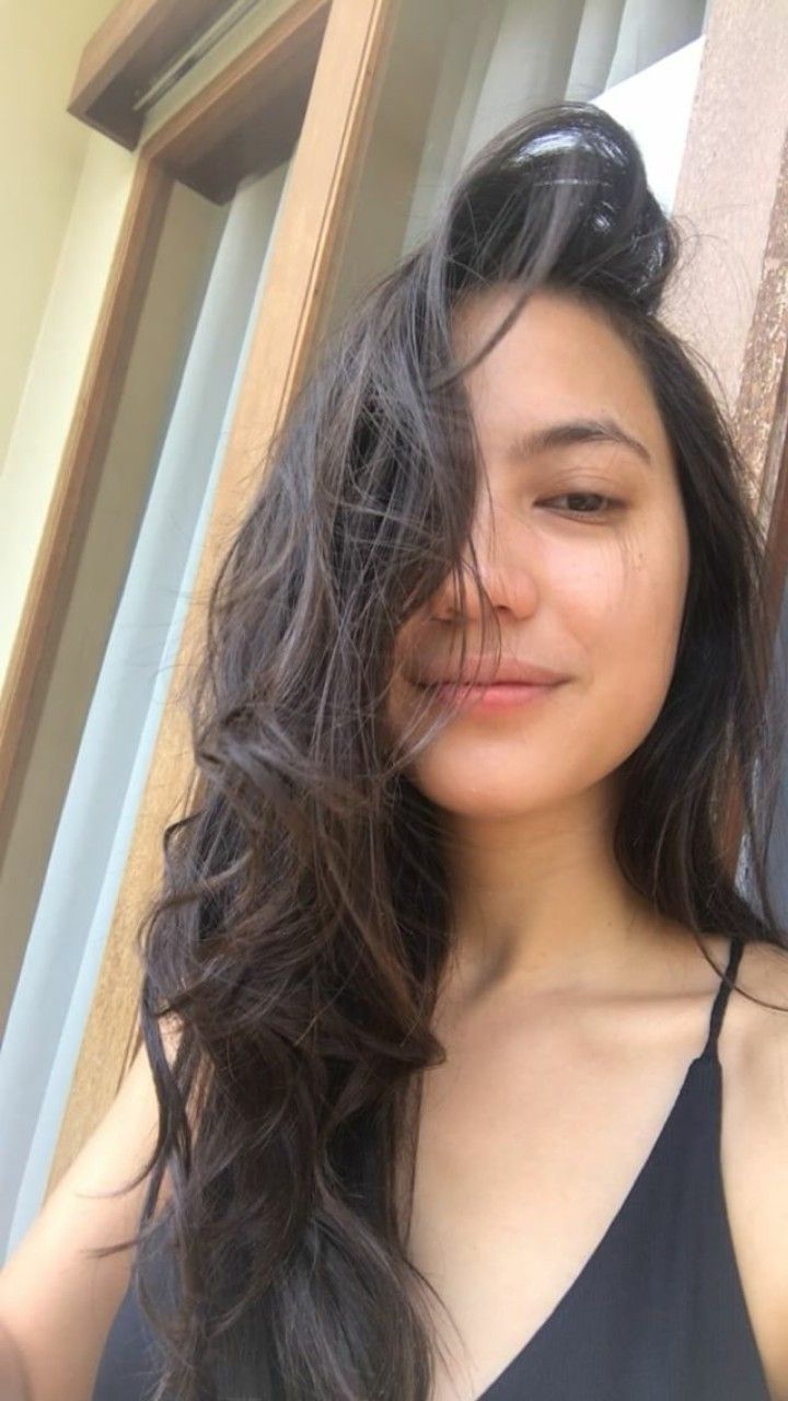 Pevita pearce messy hair wanita cantik fotografi wanita kecantikan