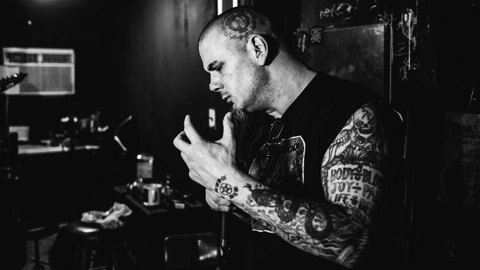 Philip anselmo talks dimebash controversy en minor panteras legacy more revolver