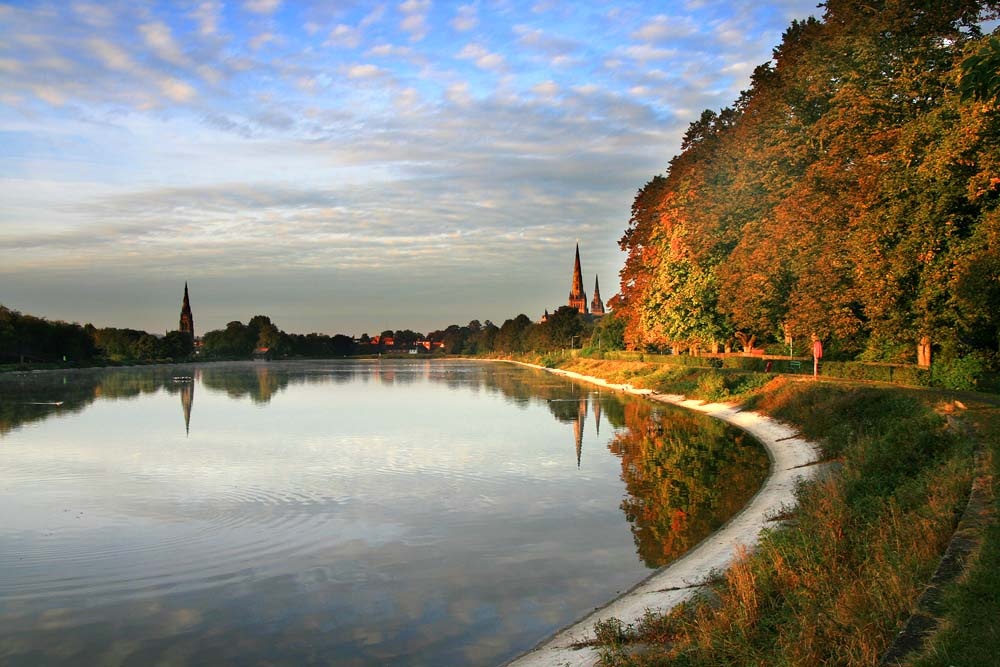 Autumn dawn on stowepool lichfield staffordshire wallpaper background id