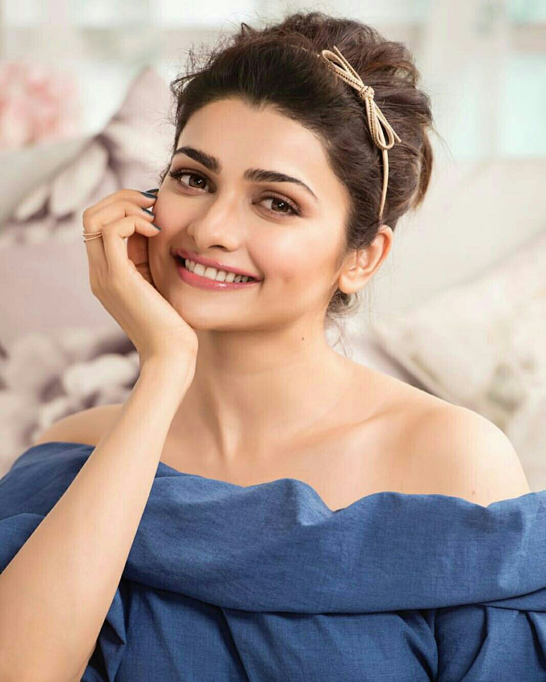 Prachi desai beautiful images and hd wallpapers