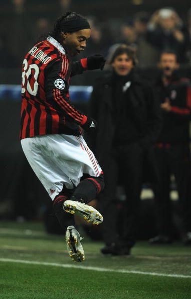 Download Free 100 Wallpaper Ronaldinho Ac Milan