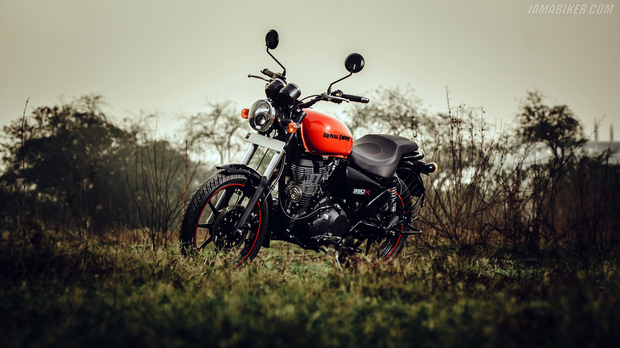 Royal enfield thunderbird x hd wallpapers â â everything motorcycle