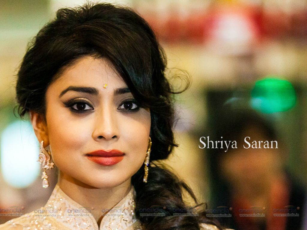 Shreya wallpapers