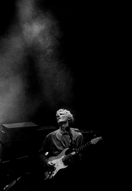 Pin de gerard asteriãn en music rock luãs alberto spinetta flaco spinetta cantantes de rock