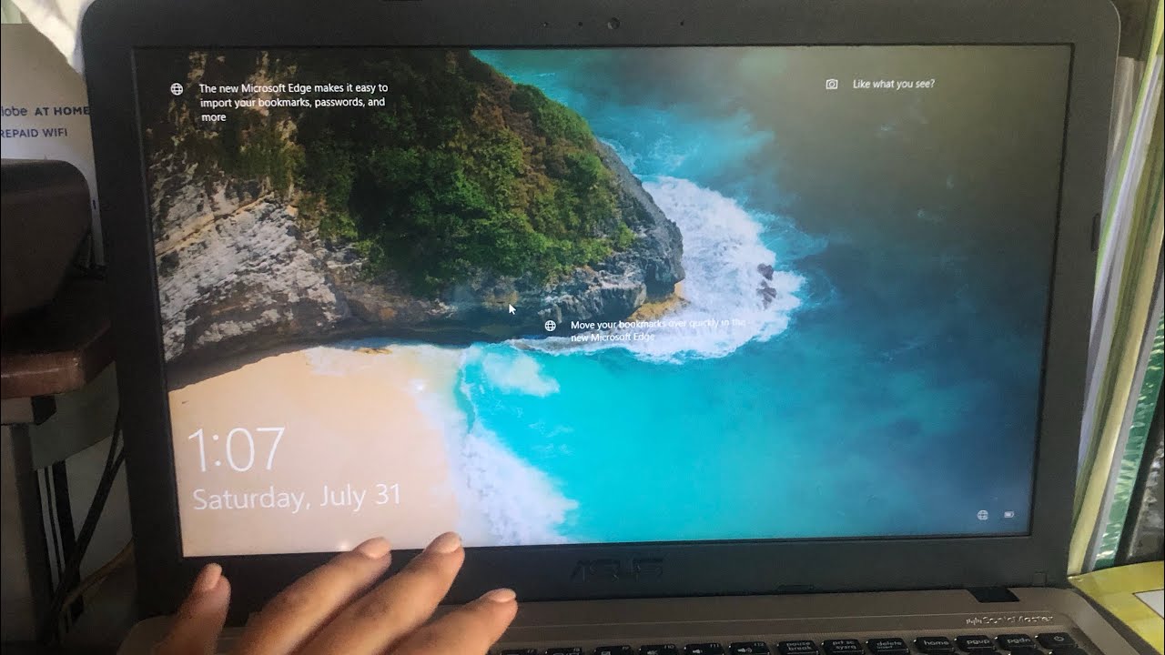 window-10-load-but-stuck-on-screensaver-and-profile-screen-microsoft