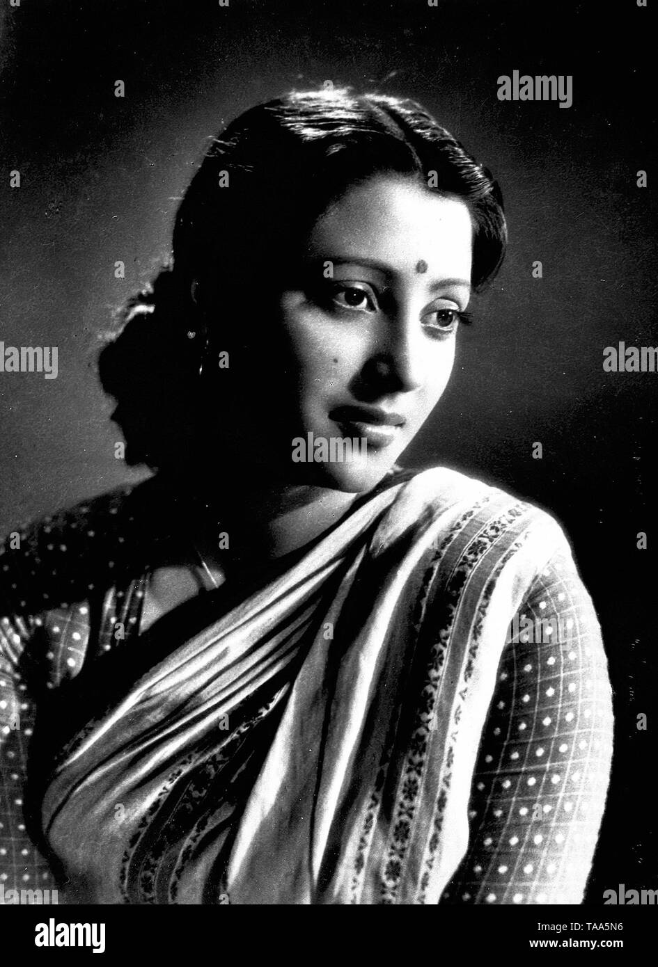 Suchitra sen hi