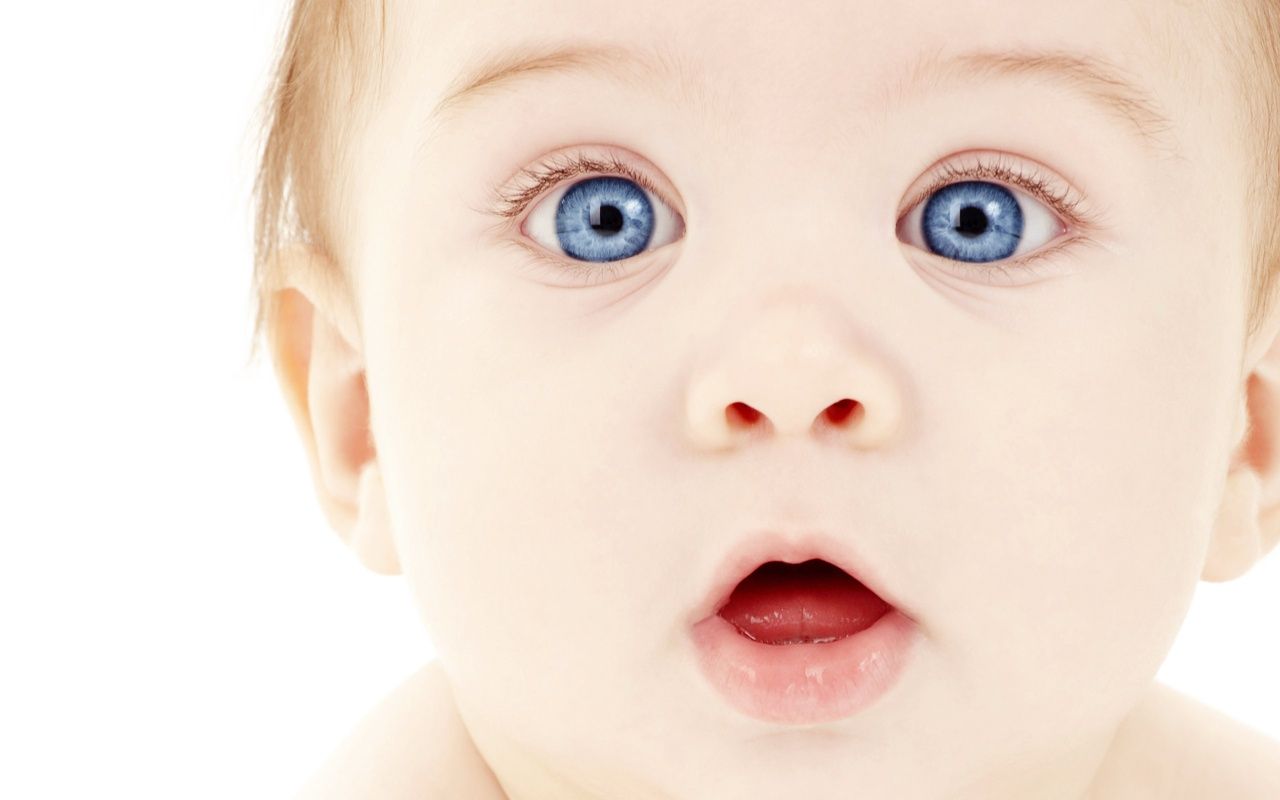 Download baby with blue eyes hd wallpaper