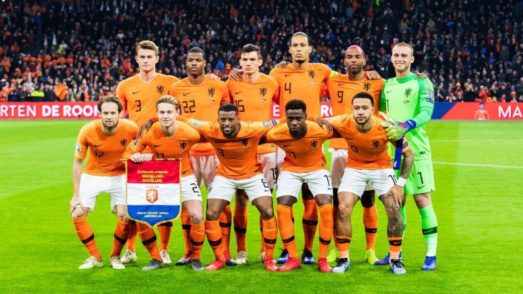 Nederlands elftal verliest ondanks staaltje veerkracht nederland voetbal fotos voetbal