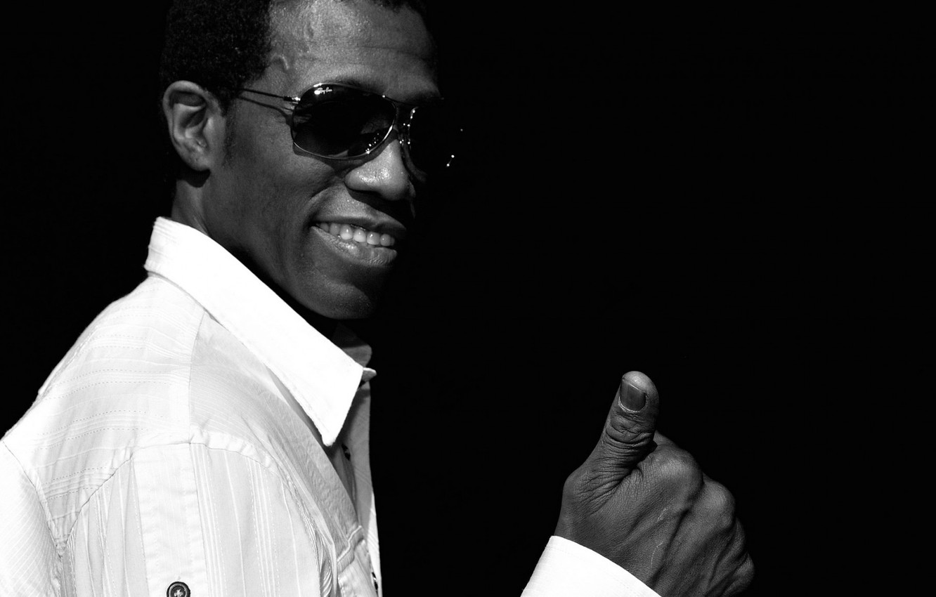 Wallpaper pose glasses actor shirt wesley snipes wesley snipes images for desktop section ðñðñððñ