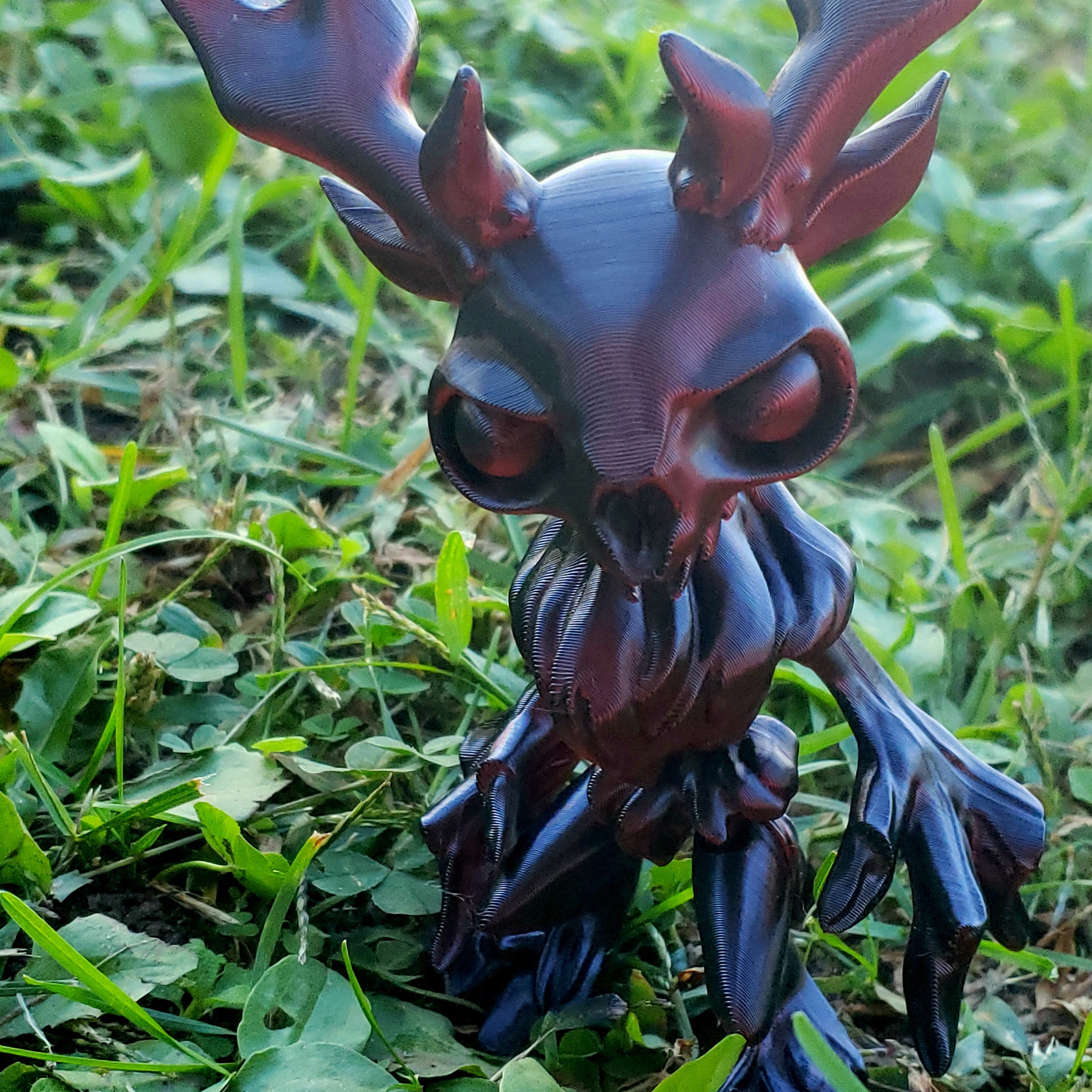 Articulated wendigo fidget toy hauntingly eerie articulating d printed mythical creature collectible for horror enthusiast