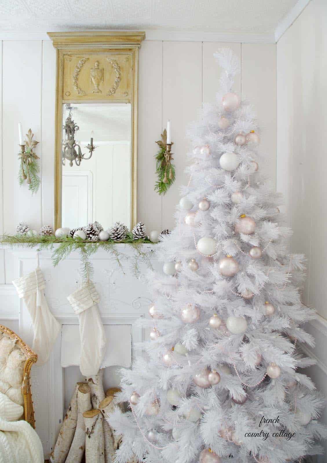 Elegant white Christmas decor ideas