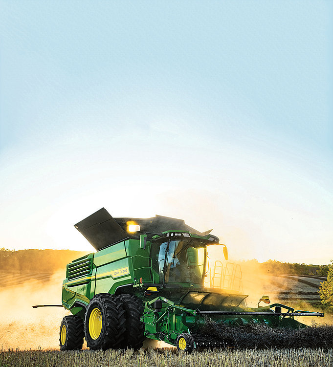 Red dot design award john deere x combine