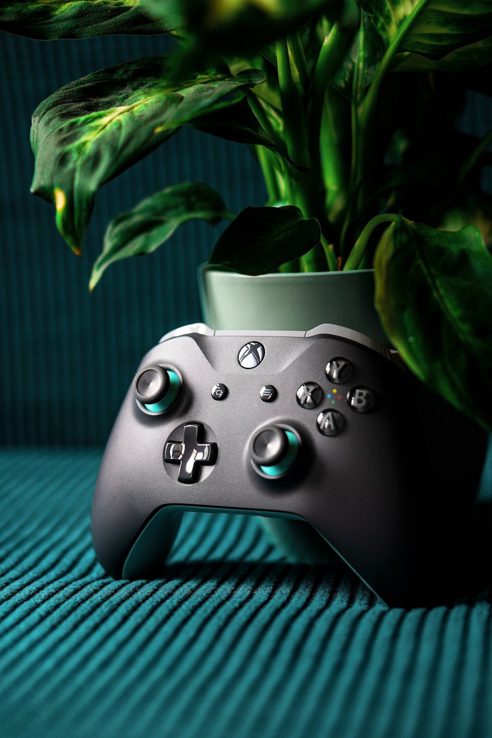 Xbox One Controller Wallpaper by ljdesigner on DeviantArt | Xbox one  controller, Xbox one, Xbox