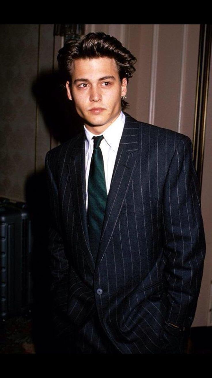 Download Free 100 + young johnny depp Wallpapers