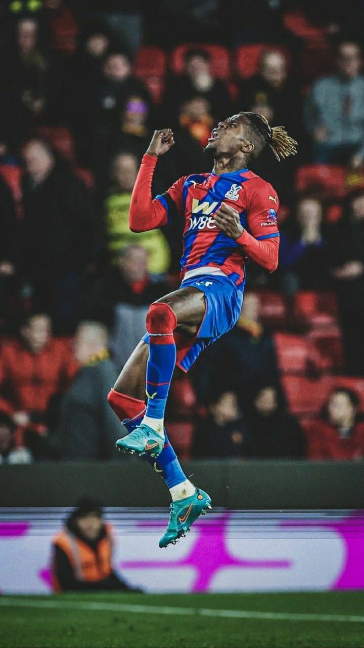 Wilfried zaha ðð in crystal palace wallpaper football wallpaper ford mustang wallpaper