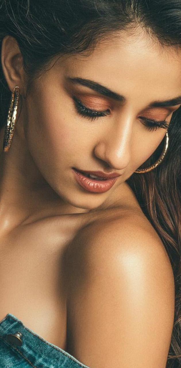 Disha patani wallpaper by mrchauhan