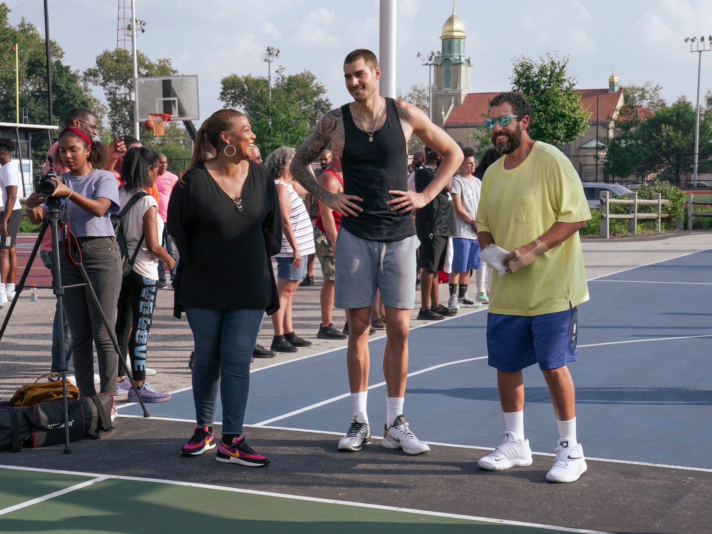 hustle” Reviewed Adam Sandlers Love Letter To Basketball The New Yorker