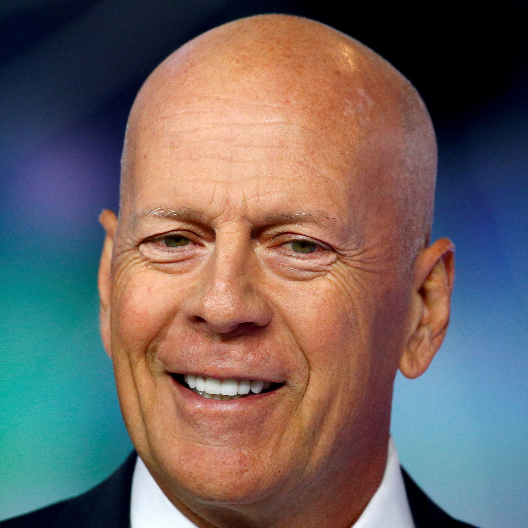 bruce Willis Has Aphasia And Is Stepping Away From His Career The New York Times