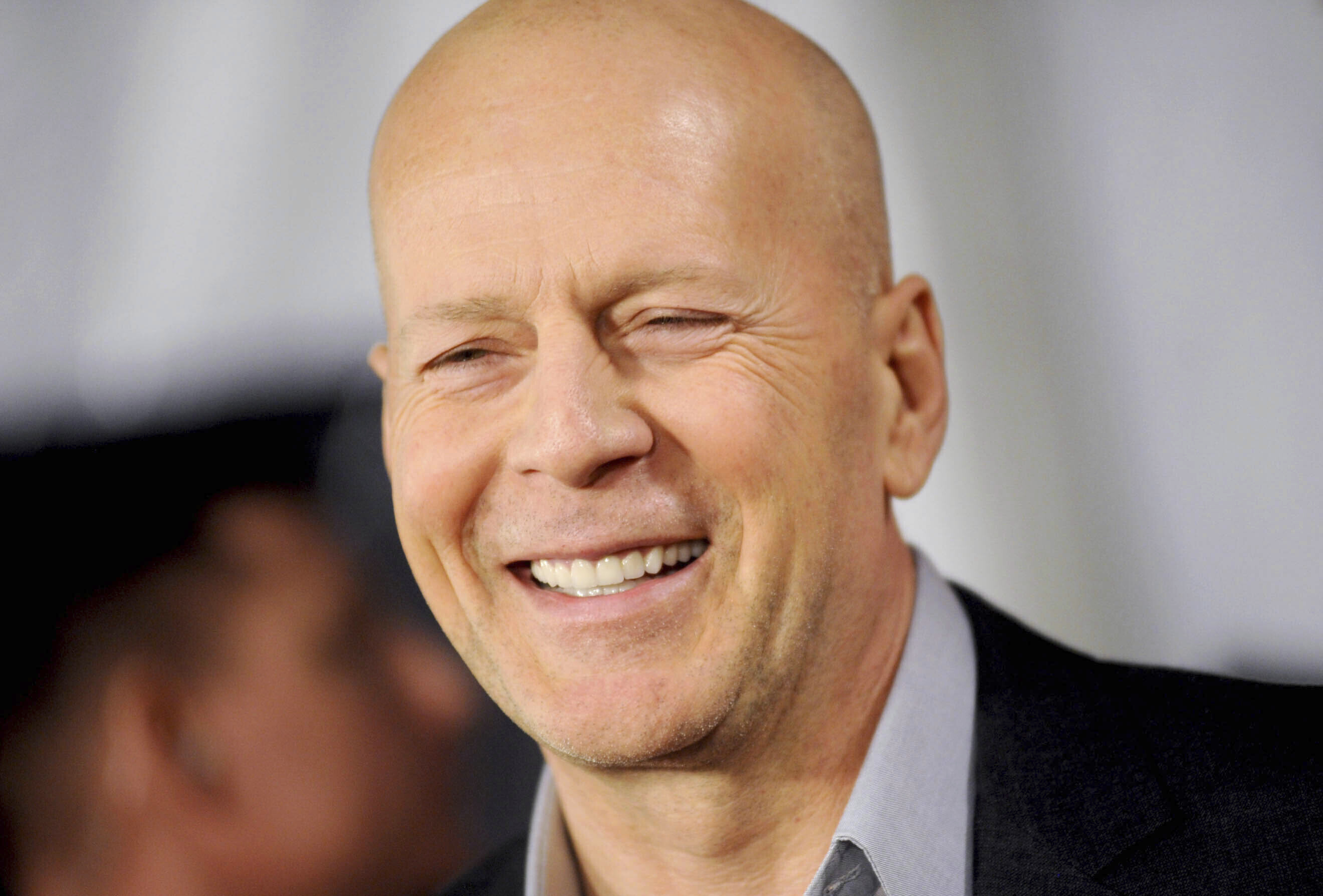 john Travolta M Night Shyamalan More Honor Bruce Willis Indiewire