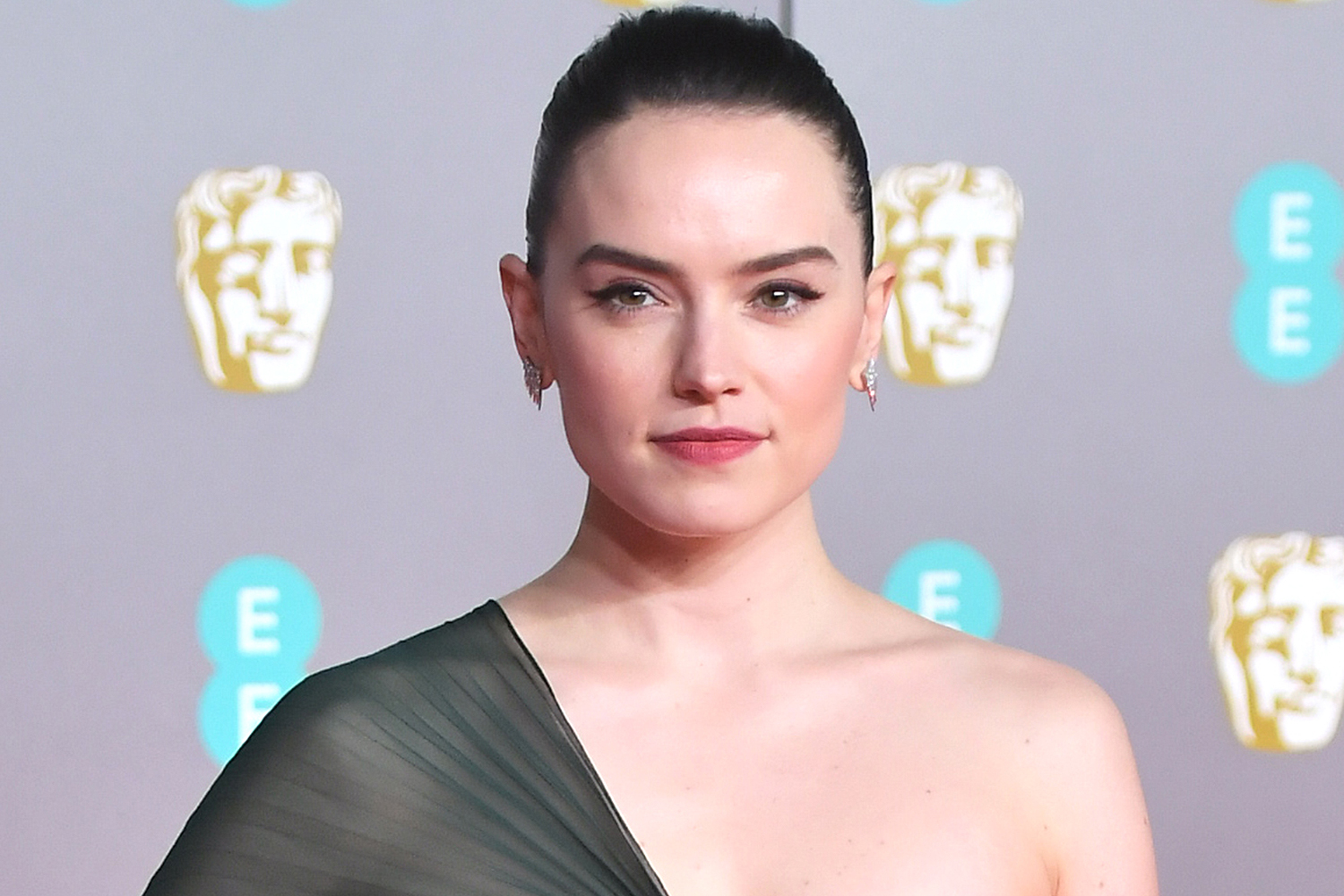 daisy Ridley Says Shes Been Called Aggressive On Movie Sets Peoplecom